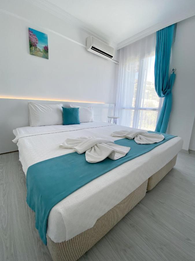Minerva Port Hotel Çeşme Buitenkant foto