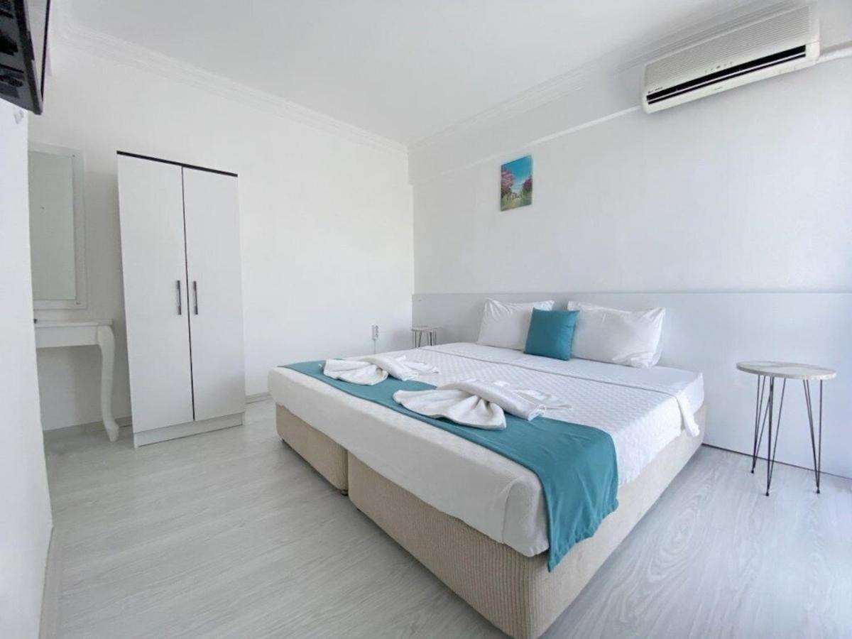 Minerva Port Hotel Çeşme Buitenkant foto