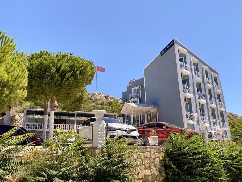 Minerva Port Hotel Çeşme Buitenkant foto