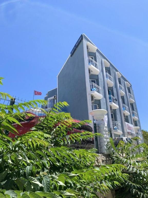 Minerva Port Hotel Çeşme Buitenkant foto